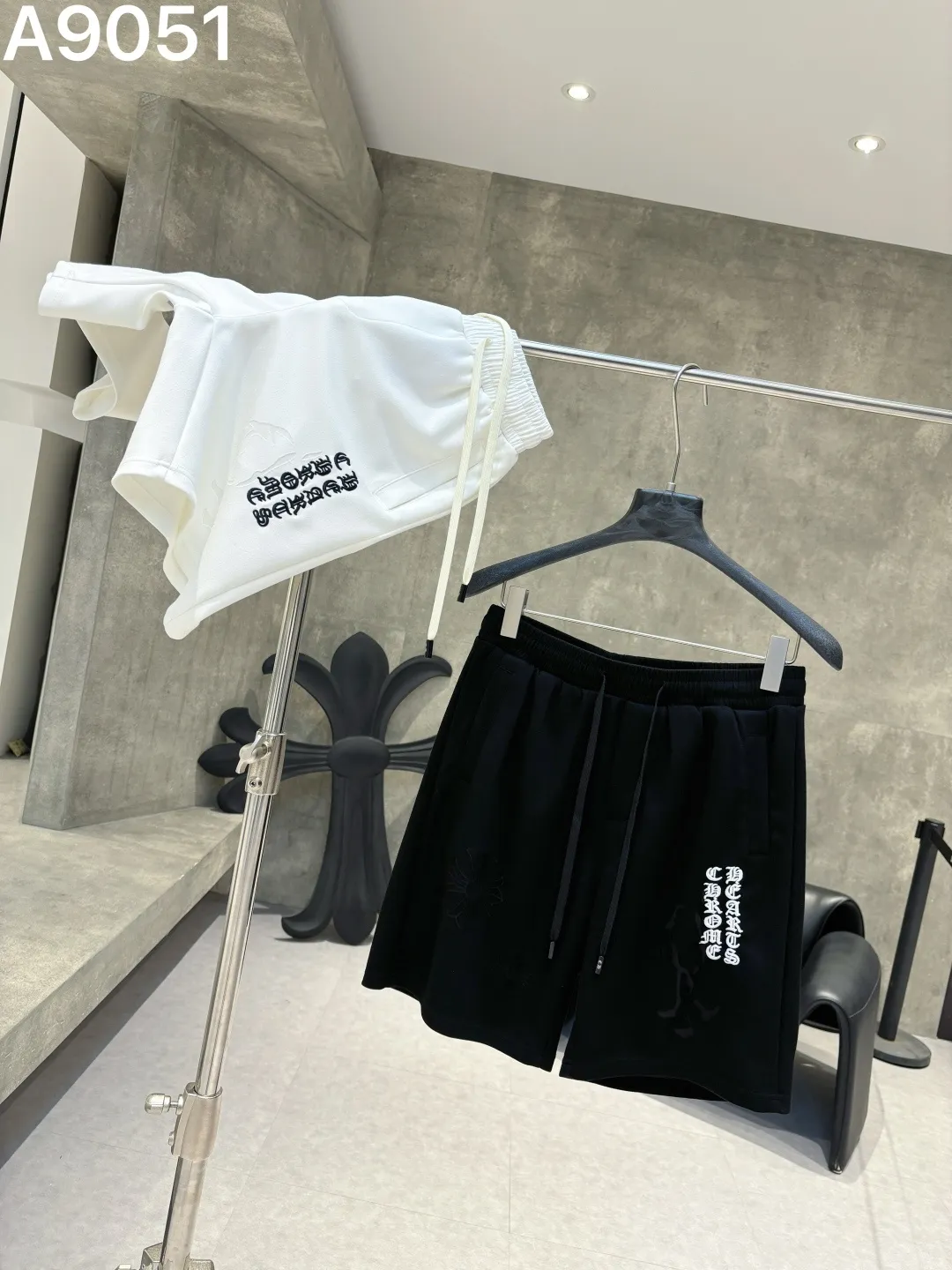 New Arrival ， ， logo。 ， ， ， ， Breathable， ， ：White Black Royal Blue Sizes：M-4XL